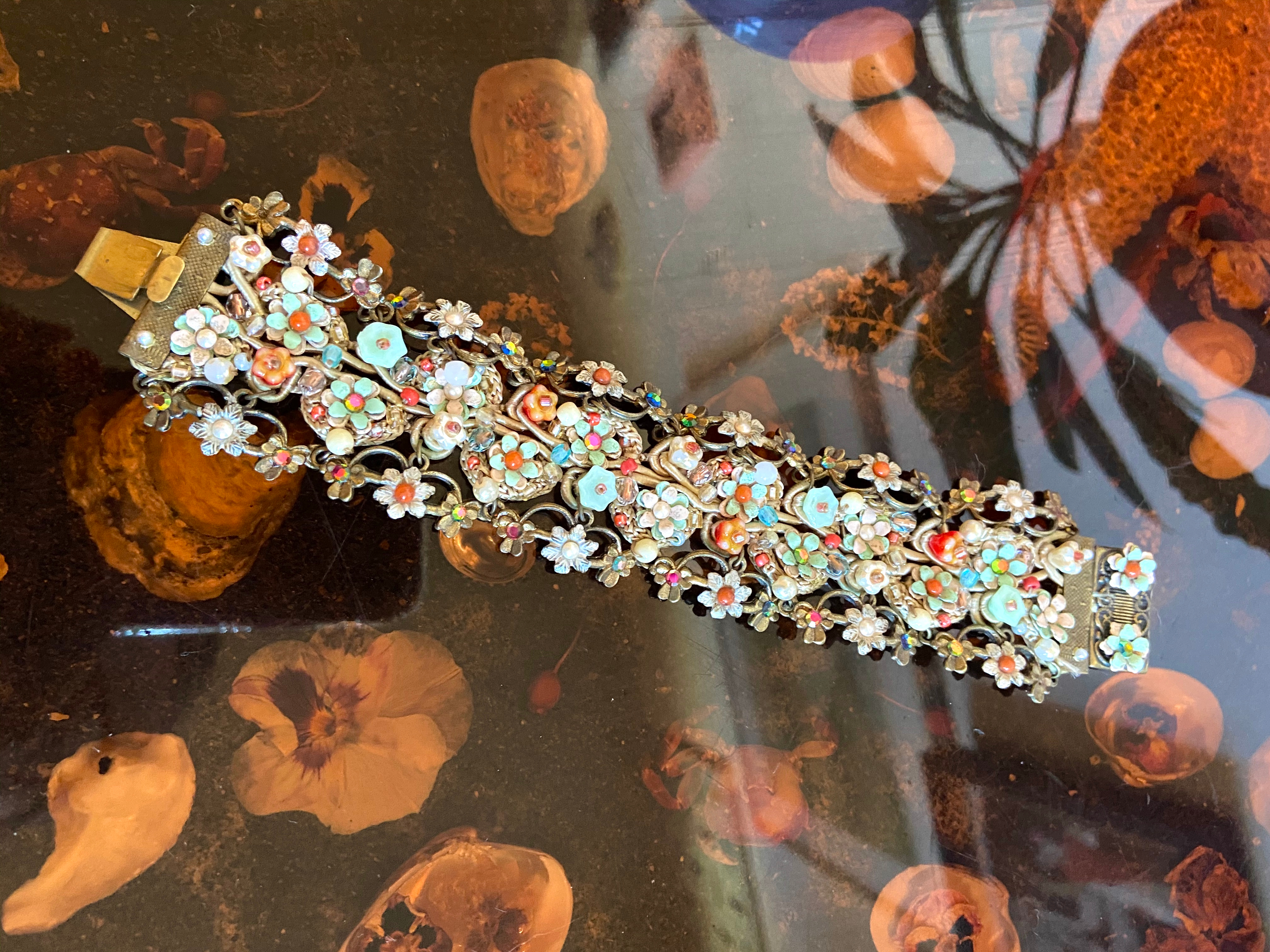 Armband millefleurs antiek