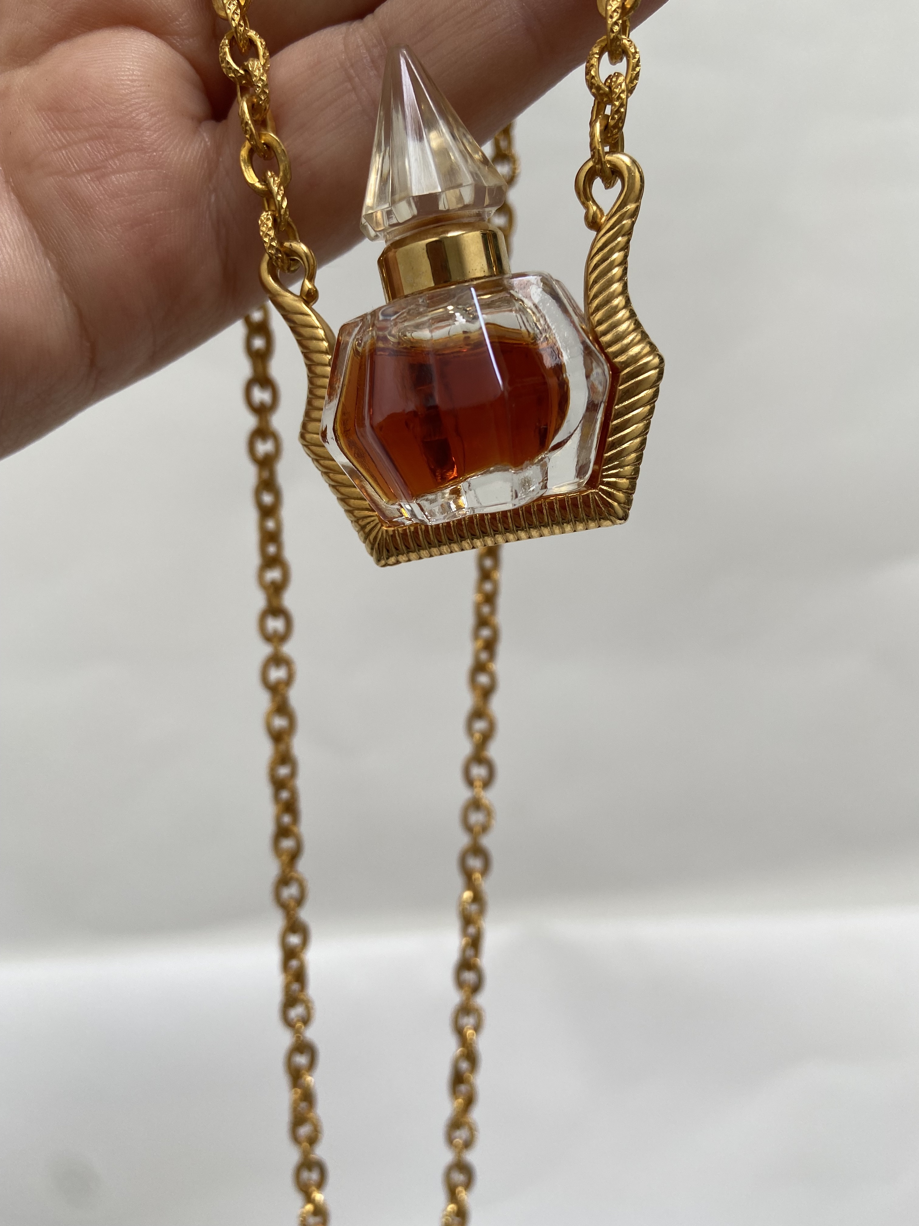 Bijoux de Parfum vintage designer kettingen