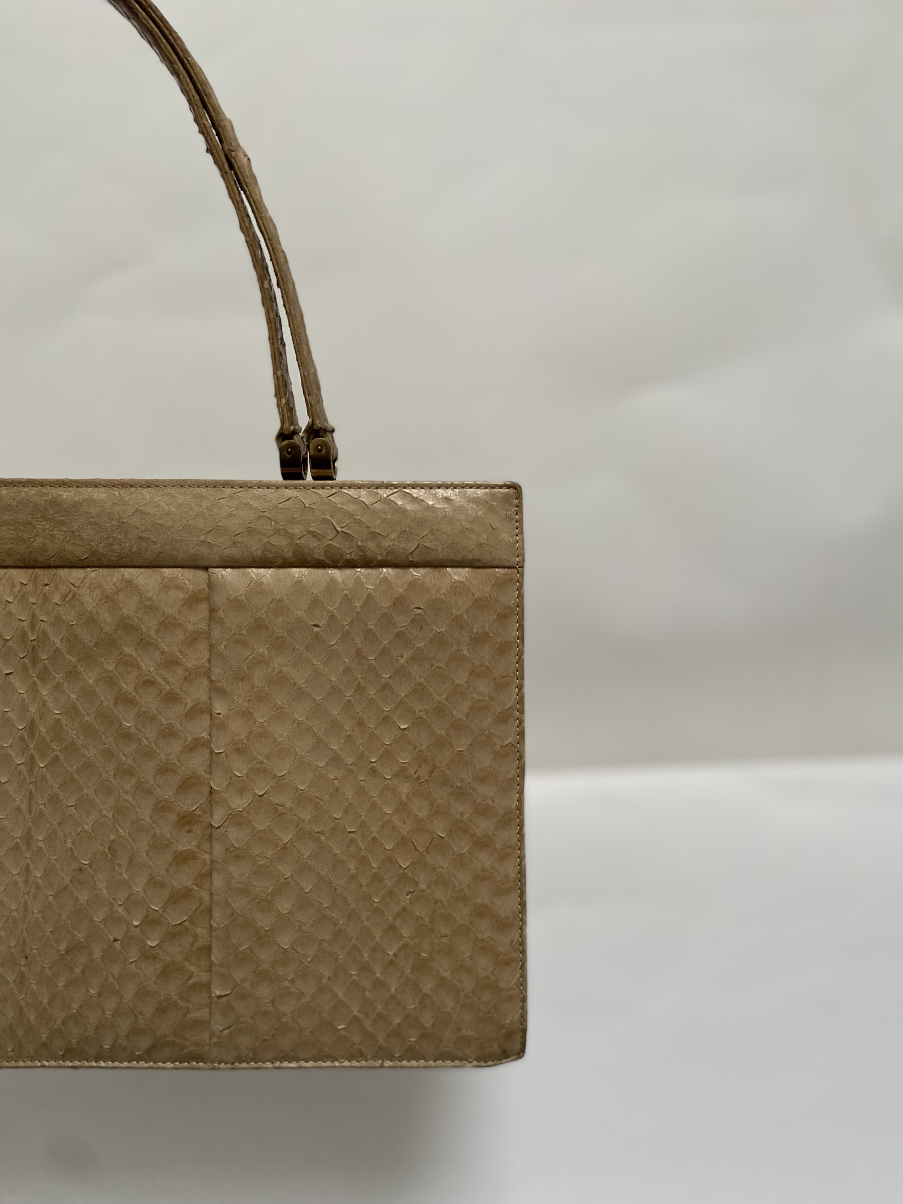 Vintage handtas in beige slangenleer Blok van Heijst Zumpolle
